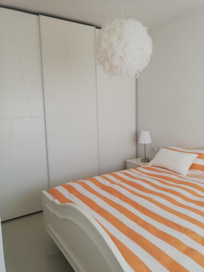 Amay 880 Nr 38 Torrevieja Esterno foto