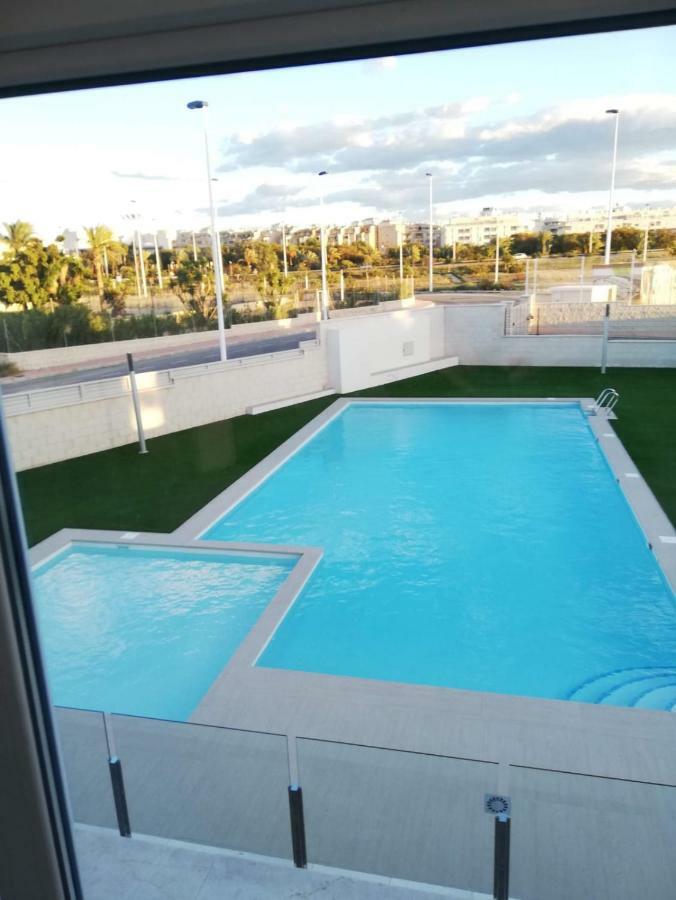 Amay 880 Nr 38 Torrevieja Esterno foto